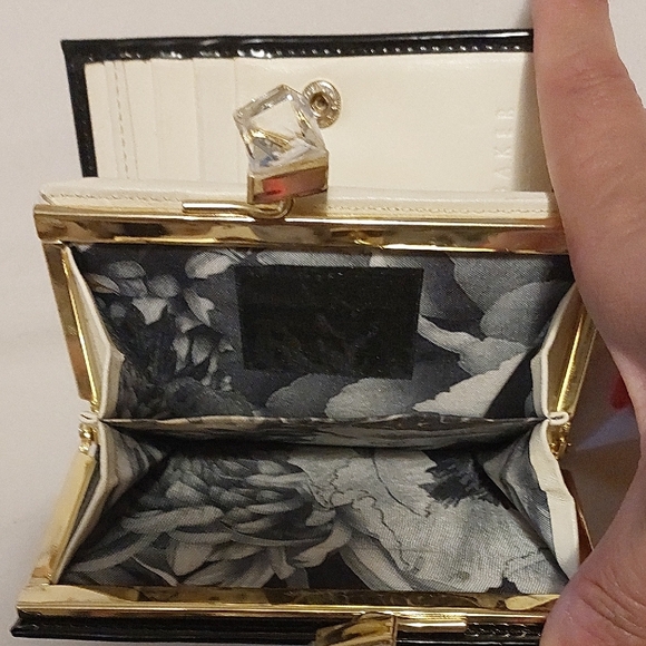 New Ted Baker Glossy Black Wallet - Picture 3 of 5